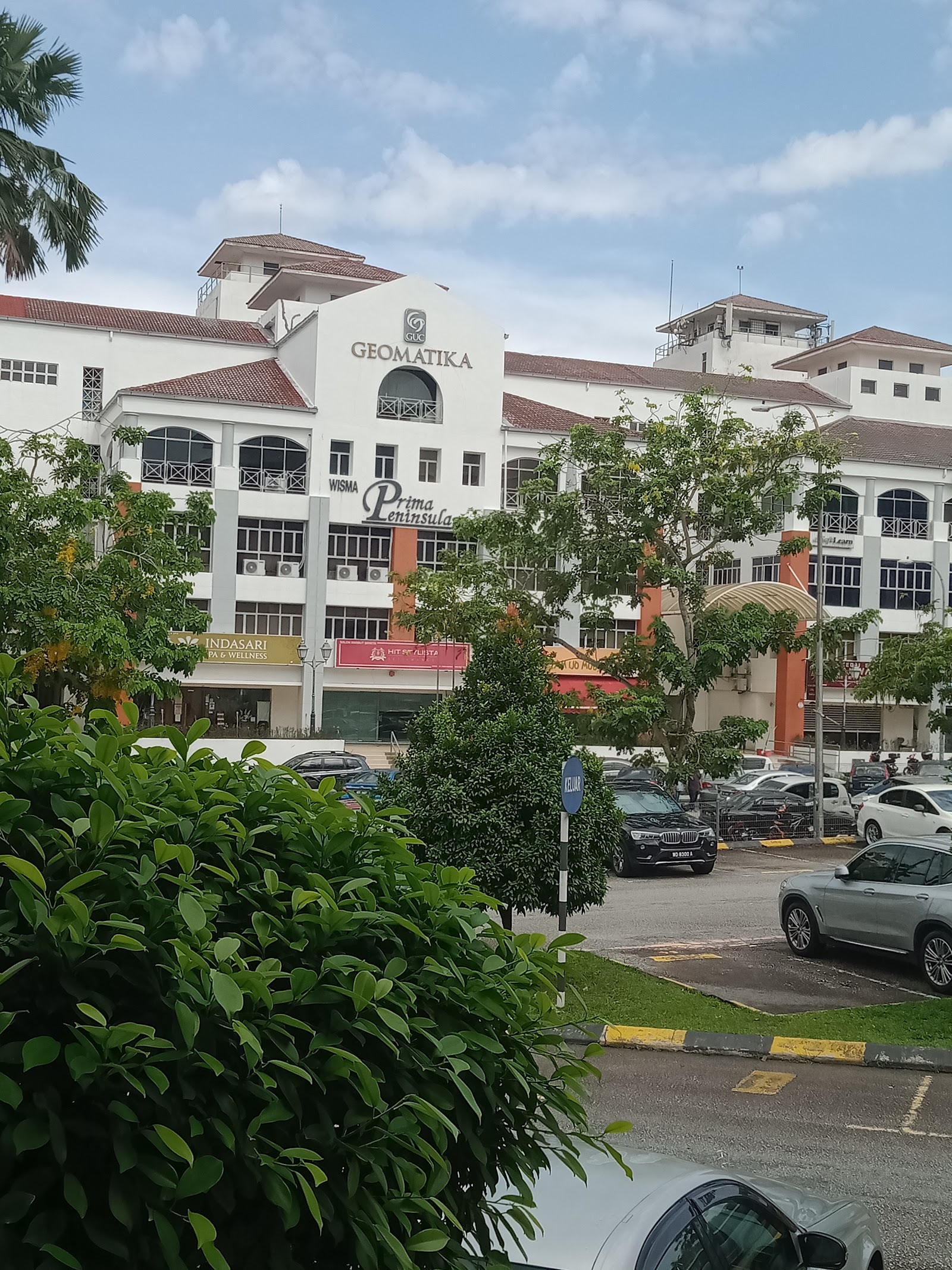 Campus thumbnail 4
